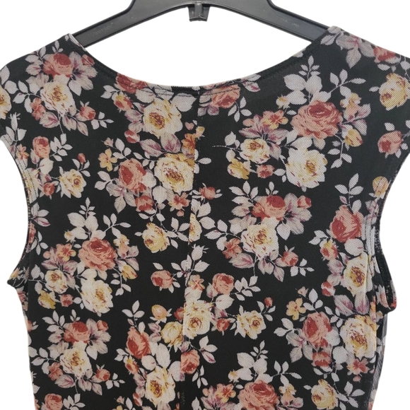 Tiana B NY Sheer Flowy Floral Print Maxi Dress Over Black Lining Med - Picture 9 of 9
